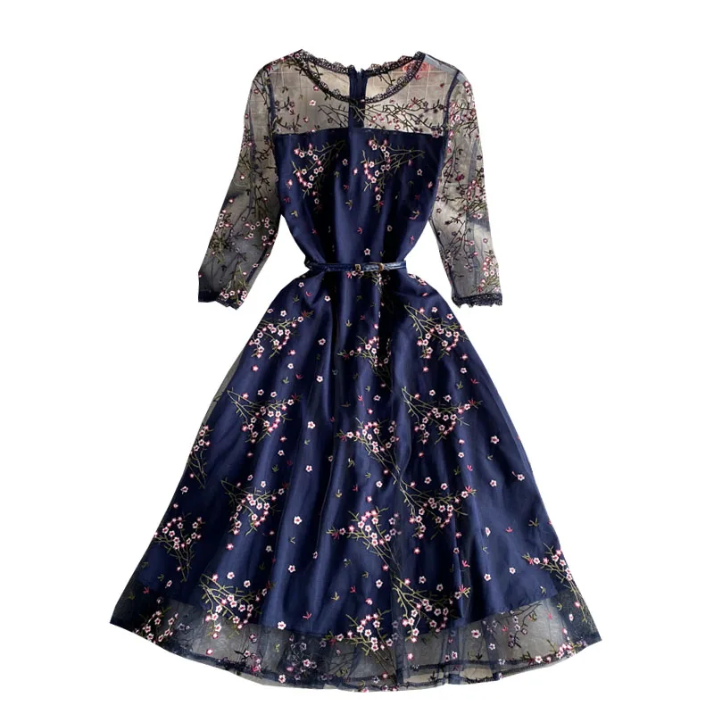 The New Spring Fashion Is Thin Mesh Embroidered Vestidos Femininity Embroidered Waist Thin A-line Midi Dress GK166
The New Spring Fashion Is Thin Mesh Embroidered Vestidos Femininity Embroidered Waist Thin A-line Midi Dress GK166
