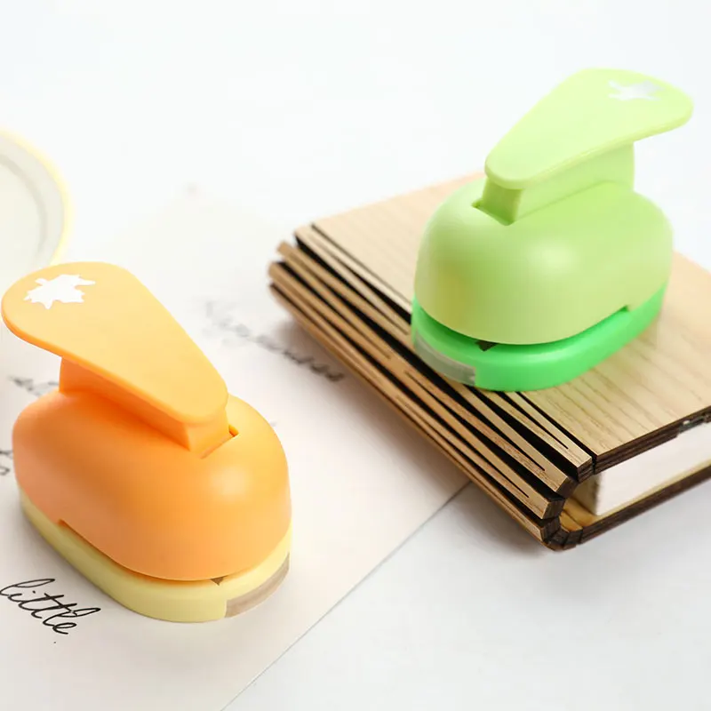 Diy Paper Cut Puncher Scrapbooking Labor Saving for Kid Hole Punch Embossing
Diy Paper Cut Puncher Scrapbooking Labor Saving for Kid Hole Punch Embossing