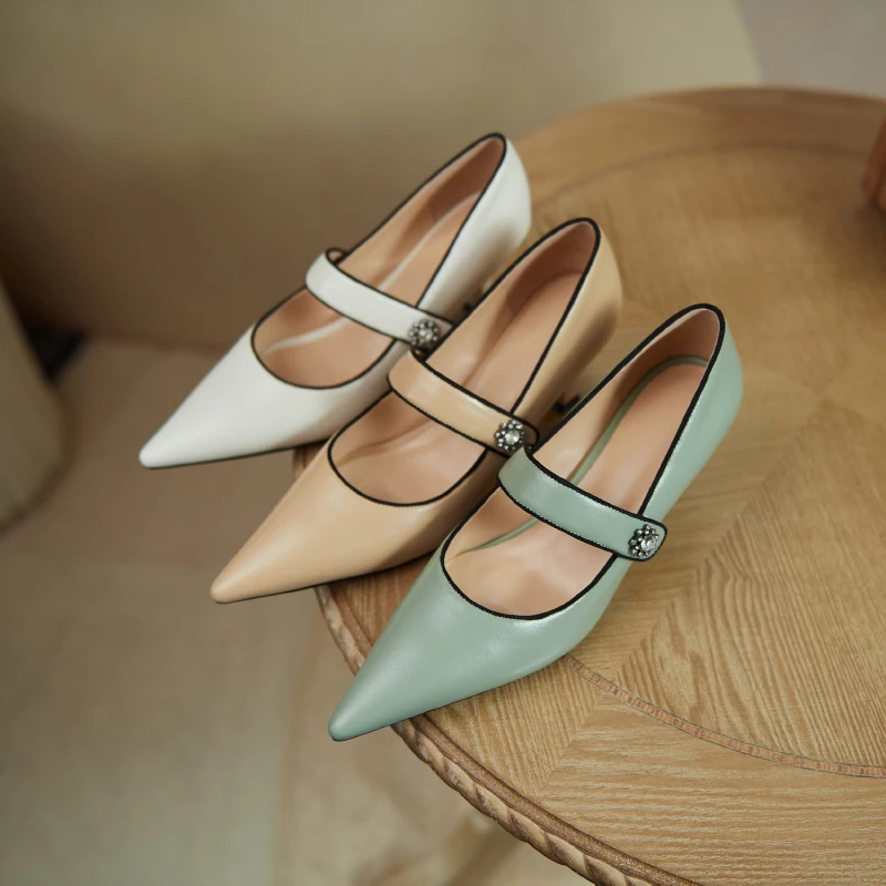 Women Pumps Calfskin Genuine Leather Shallow Pearl Flower Pointed Toe High Heel Office Lady Dress Wedding Party Shoes
Women Pumps Calfskin Genuine Leather Shallow Pearl Flower Pointed Toe High Heel Office Lady Dress Wedding Party Shoes