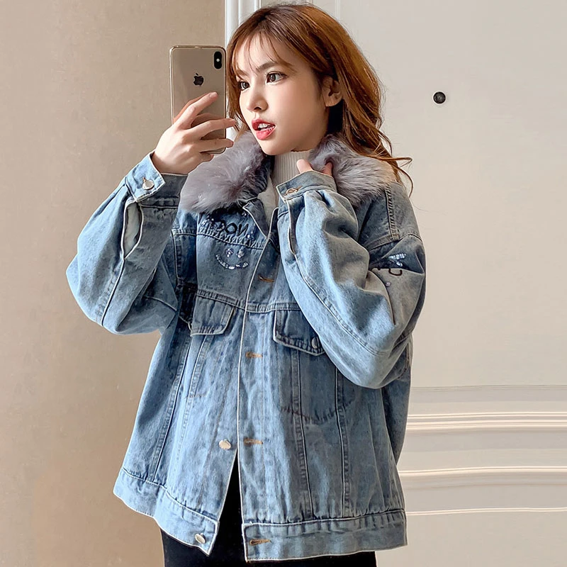 Thick Winter Loose Outerwear Faux Fur Collar Jeans Jackets Women Lining Warm Denim Jacket Streetwear Soft Fur Liner Ladies Coats
Thick Winter Loose Outerwear Faux Fur Collar Jeans Jackets Women Lining Warm Denim Jacket Streetwear Soft Fur Liner Ladies Coats