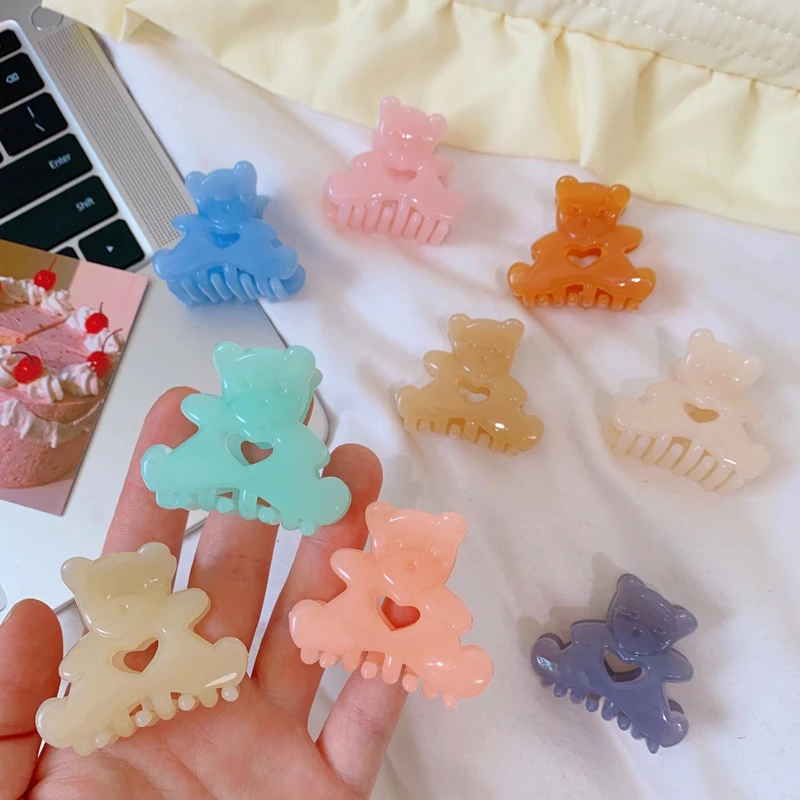 1 PC HOT Korean Kawaii Bear Hair Clip Claw Clamp for Women Girls Kids Hairpin Crab Headband Hair Washface Accessories Headwear
1 PC HOT Korean Kawaii Bear Hair Clip Claw Clamp for Women Girls Kids Hairpin Crab Headband Hair Washface Accessories Headwear