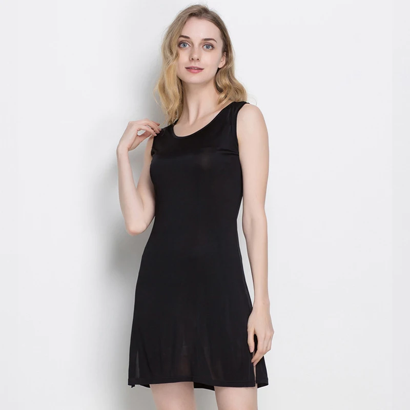 Silk Pajamas Petticoat Women's Nightdress Thin Loose Large Size Mulberry Silk Knitted Bottom Vest Skirt Casual Homewear Female
Silk Pajamas Petticoat Women's Nightdress Thin Loose Large Size Mulberry Silk Knitted Bottom Vest Skirt Casual Homewear Female