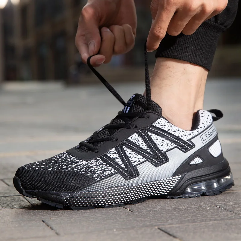Fashion couple casual sports women's shoes trendy casual shoes running sports basketball essential fashion men's shoes
Fashion couple casual sports women's shoes trendy casual shoes running sports basketball essential fashion men's shoes