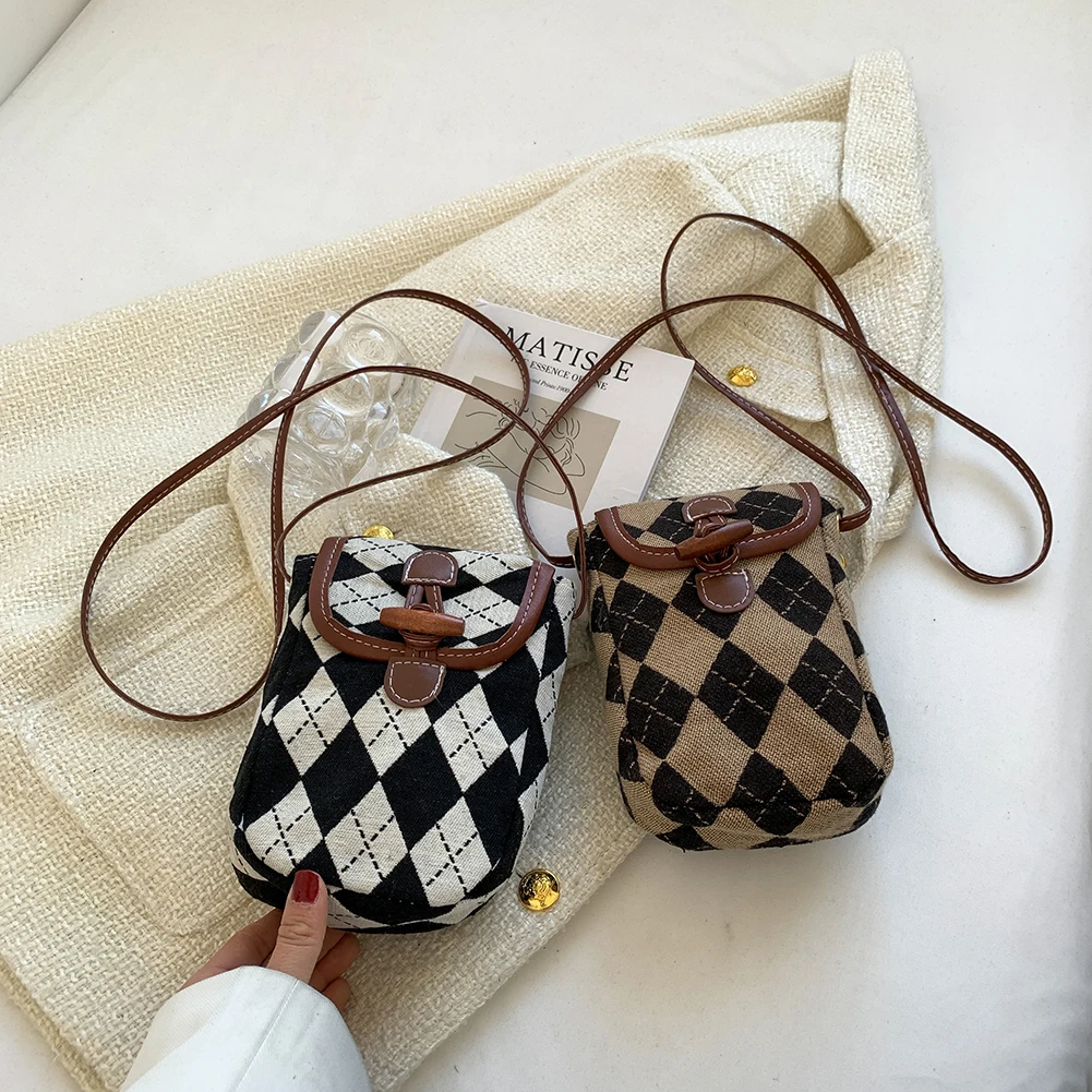 Fashion Jacquard Shoulder Bag Women Designer Crossbody Bags Female Mini Purse Diamond Lattice Casual Buckle Bag for Travel
Fashion Jacquard Shoulder Bag Women Designer Crossbody Bags Female Mini Purse Diamond Lattice Casual Buckle Bag for Travel