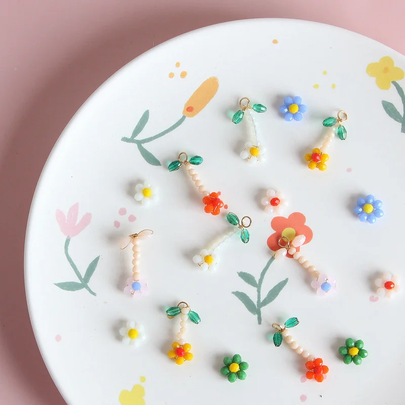 Korea retro cute flower earrings pendant ins designer handmade bead string DIY jewelry accessories material package
Korea retro cute flower earrings pendant ins designer handmade bead string DIY jewelry accessories material package