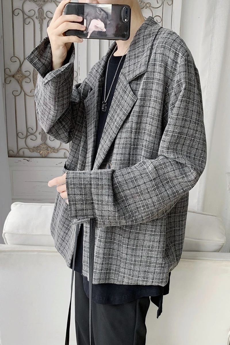 2019 autumn new suit male Korean version of the trend lattice double-breasted fashion casual jacket gray / light brown
2019 autumn new suit male Korean version of the trend lattice double-breasted fashion casual jacket gray / light brown