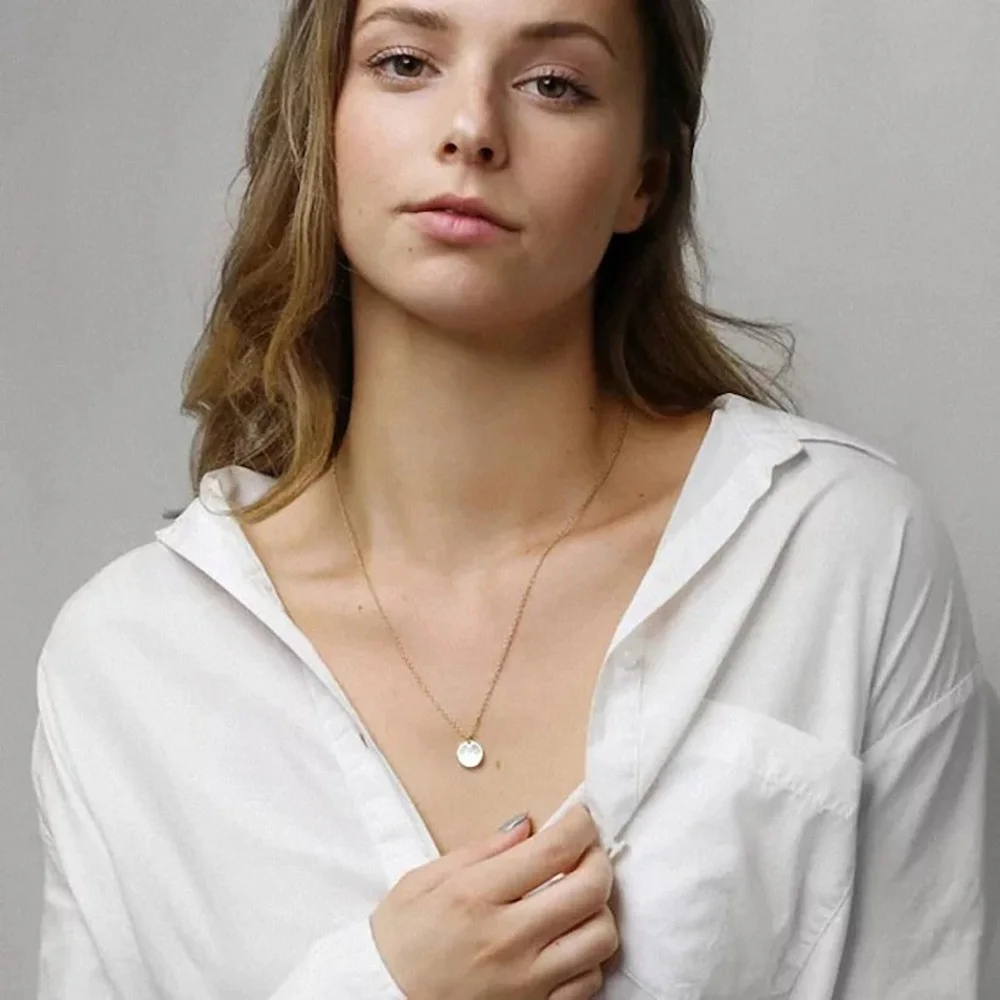 Personalized Round 26 Letters Disc Gold Necklace For Women Custom Name In Stainless Steel Jewelry Customized Gift
Personalized Round 26 Letters Disc Gold Necklace For Women Custom Name In Stainless Steel Jewelry Customized Gift