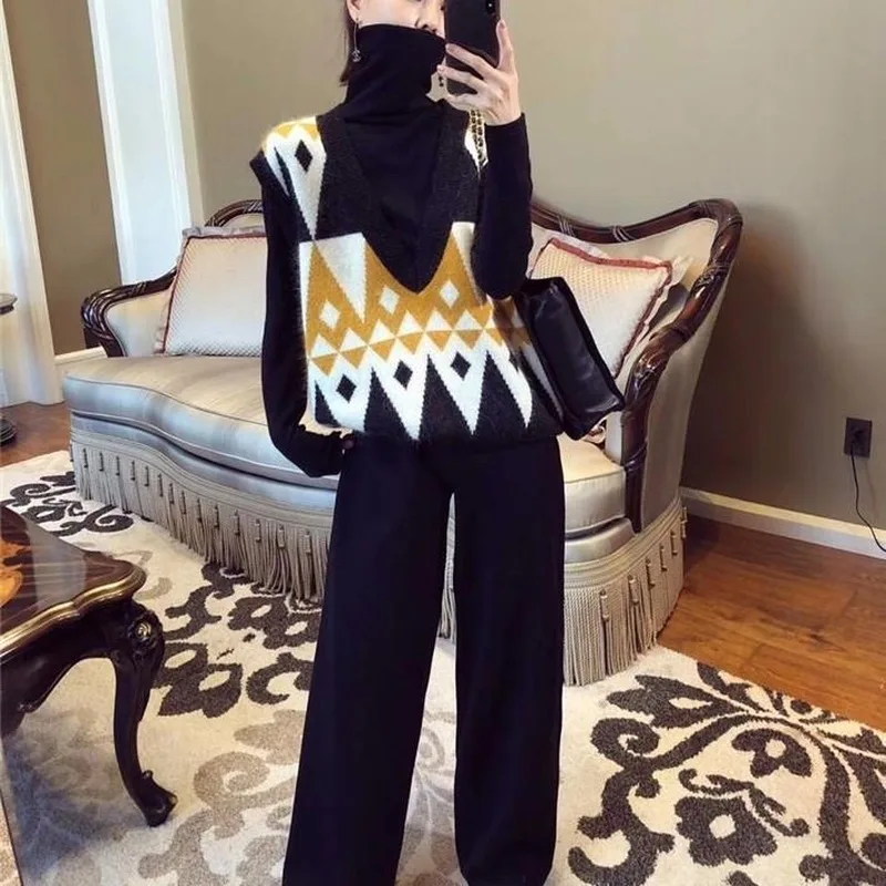Vest And Sweater Set Winter Sweater Women's New Sweaters Turtleneck Autumn Fashion Korean Two-piece Women's Tide
Vest And Sweater Set Winter Sweater Women's New Sweaters Turtleneck Autumn Fashion Korean Two-piece Women's Tide