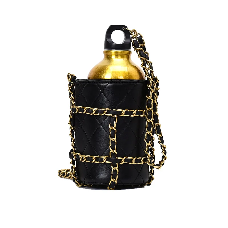 New fashion chain bucket thermos rhombic shoulder messenger bag Kettle tide
New fashion chain bucket thermos rhombic shoulder messenger bag Kettle tide