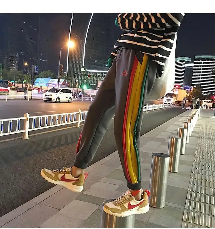 Casual Joggers Women Harajuku Rainbow Side Striped Pants Straight High Quality Cotton Elastic Waist Korean Baseball Pantalones
Casual Joggers Women Harajuku Rainbow Side Striped Pants Straight High Quality Cotton Elastic Waist Korean Baseball Pantalones