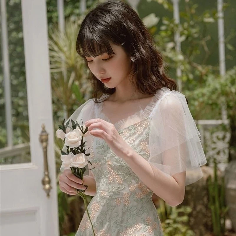 Summer Floral Dress Womens Elegant Vintage Fairy Skirt Casual Slim Fit Embroidered Lace Korean Sweet Dresses Women 2021 New A704
Summer Floral Dress Womens Elegant Vintage Fairy Skirt Casual Slim Fit Embroidered Lace Korean Sweet Dresses Women 2021 New A704