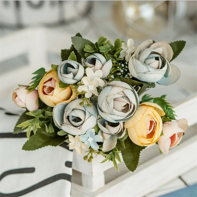 6pcs/lot European Fall small tea bud Artificial Flower Bouquet 10 heads For Home Wedding Party Decoration Cheap Fake Flower
6pcs/lot European Fall small tea bud Artificial Flower Bouquet 10 heads For Home Wedding Party Decoration Cheap Fake Flower