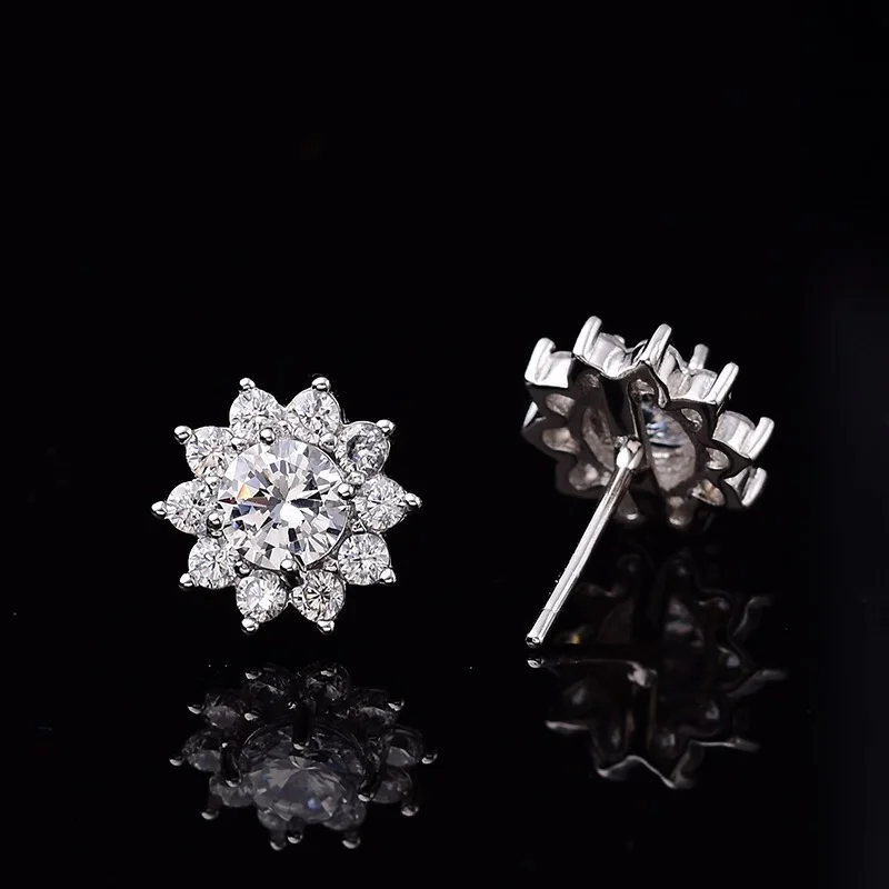 Kkmall Store Round s925 silver earrings Single grain 0.50ct D VVS Silver Earrings Jewelry Girlfriend Gift
Kkmall Store Round s925 silver earrings Single grain 0.50ct D VVS Silver Earrings Jewelry Girlfriend Gift