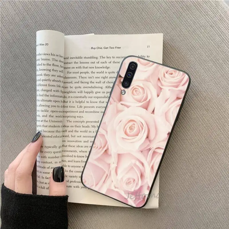 Flower pattern rose daisy Phone Case For Samsung galaxy S 7 8 9 10 20 edge A 6 10 20 30 50 51 70 note 10 plus Soft Silicone
Flower pattern rose daisy Phone Case For Samsung galaxy S 7 8 9 10 20 edge A 6 10 20 30 50 51 70 note 10 plus Soft Silicone