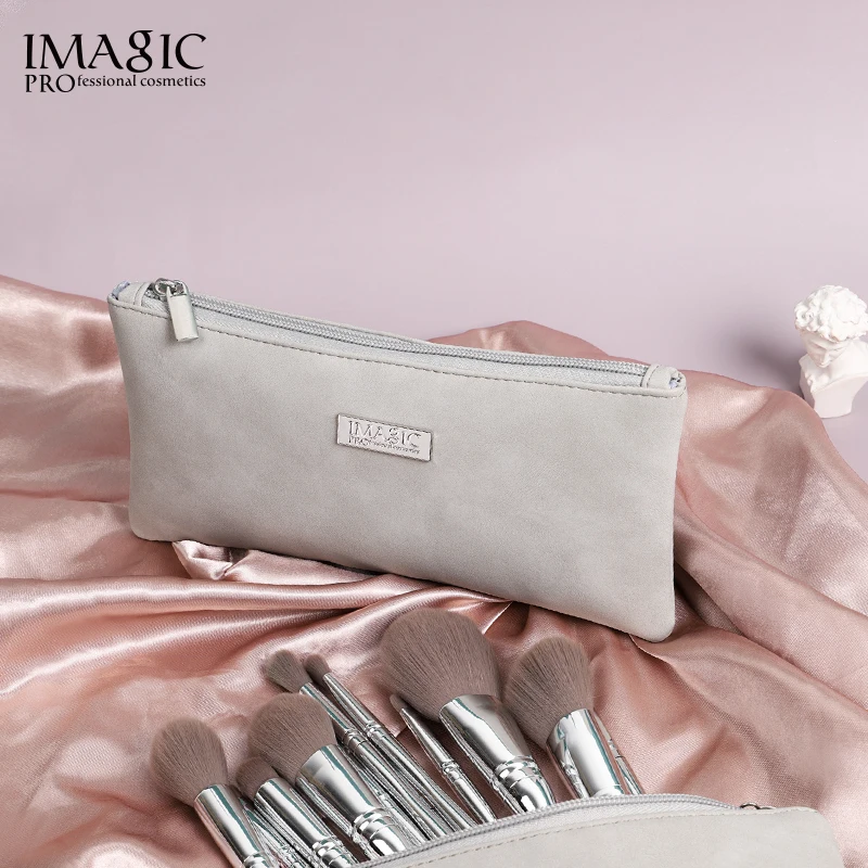 13 Pcs/set Makeup Brush Tool Eyeshadow Brush Loose Powder Blush Repairing Brush Exquisite Facial Makeup Tool
13 Pcs/set Makeup Brush Tool Eyeshadow Brush Loose Powder Blush Repairing Brush Exquisite Facial Makeup Tool