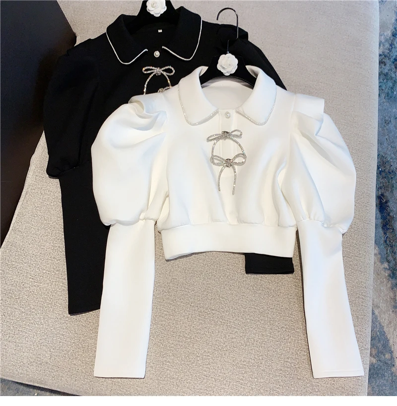 Space Cotton Shirt Women 2021 Spring New Diamond Edge Sweet Doll Collar Bow Puff Sleeve Short Blouse Lady Crop Top White Black
Space Cotton Shirt Women 2021 Spring New Diamond Edge Sweet Doll Collar Bow Puff Sleeve Short Blouse Lady Crop Top White Black