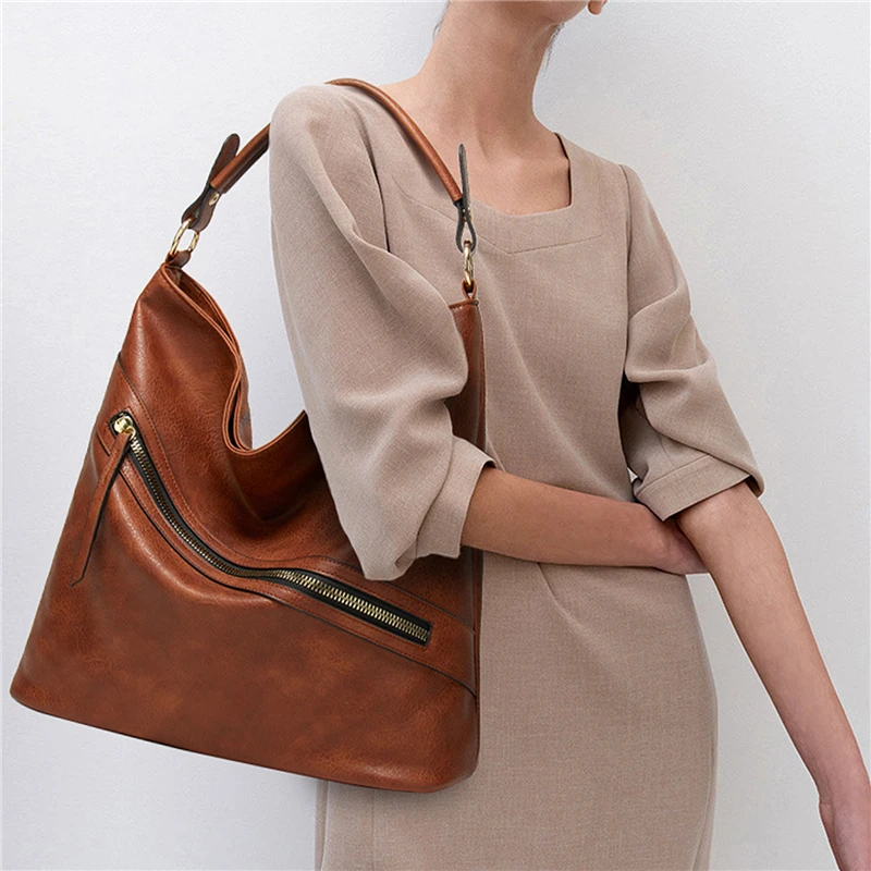 Zipper PU Leather Bucket Bags For Women 2021 Small Shoulder Messenger Bag Lady Fashion Handbags Luxury Totes
Zipper PU Leather Bucket Bags For Women 2021 Small Shoulder Messenger Bag Lady Fashion Handbags Luxury Totes