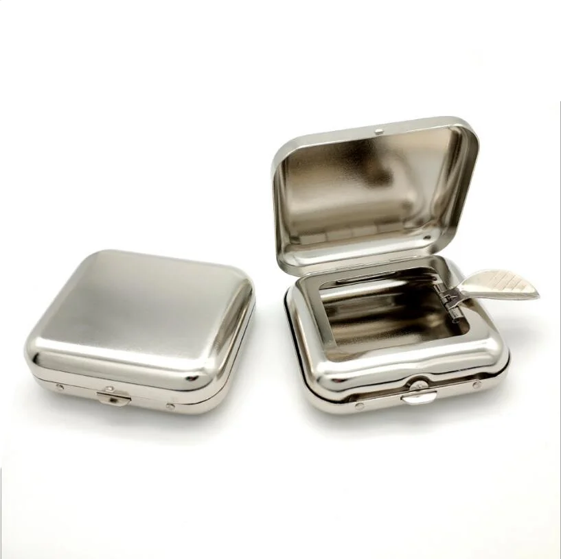 Portable square ashtray new silver metal cigarette with cover ashtray outdoor travel Japanese quality trend
Portable square ashtray new silver metal cigarette with cover ashtray outdoor travel Japanese quality trend