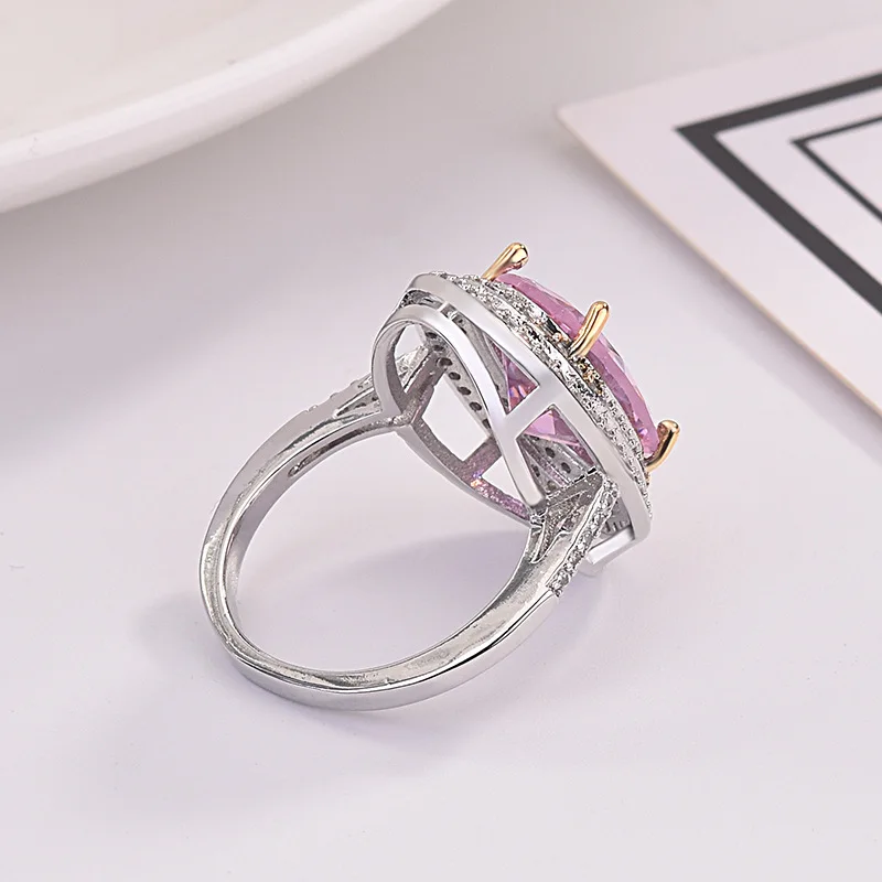 The new Europe and the United States set egg-shaped micro powder auger simulation diamond ring ring ring elegant woman
The new Europe and the United States set egg-shaped micro powder auger simulation diamond ring ring ring elegant woman