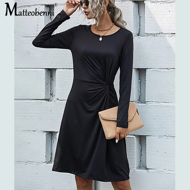 2021 Spring Autumn New Women Fashion slim waist Solid Dress Female Simple Casual Streetwear Long Sleeve O Neck Pullover Dresses
2021 Spring Autumn New Women Fashion slim waist Solid Dress Female Simple Casual Streetwear Long Sleeve O Neck Pullover Dresses