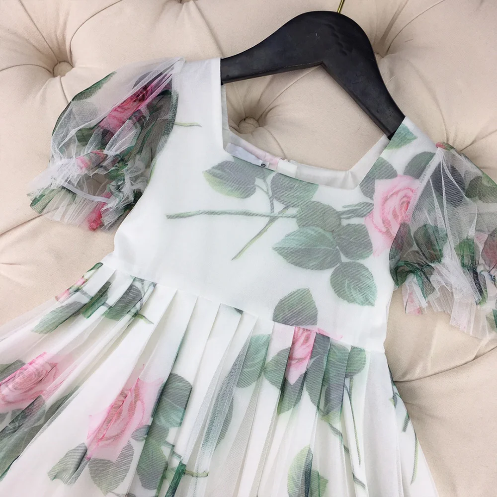 Girls' summer net skirt Korean style new cotton short sleeve baby girls' summer dress in 2021 
Girls' summer net skirt Korean style new cotton short sleeve baby girls' summer dress in 2021