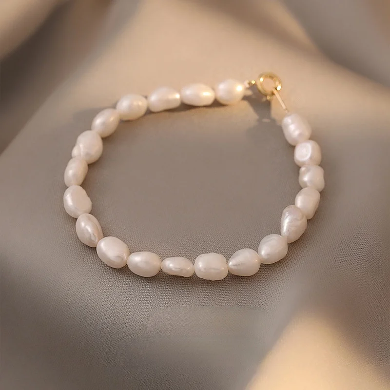 Elegant Women Natural Pearls Bracelets Hot Selling Popular Style One Layer Geometric Beads Bracelet For Party Gifts
Elegant Women Natural Pearls Bracelets Hot Selling Popular Style One Layer Geometric Beads Bracelet For Party Gifts