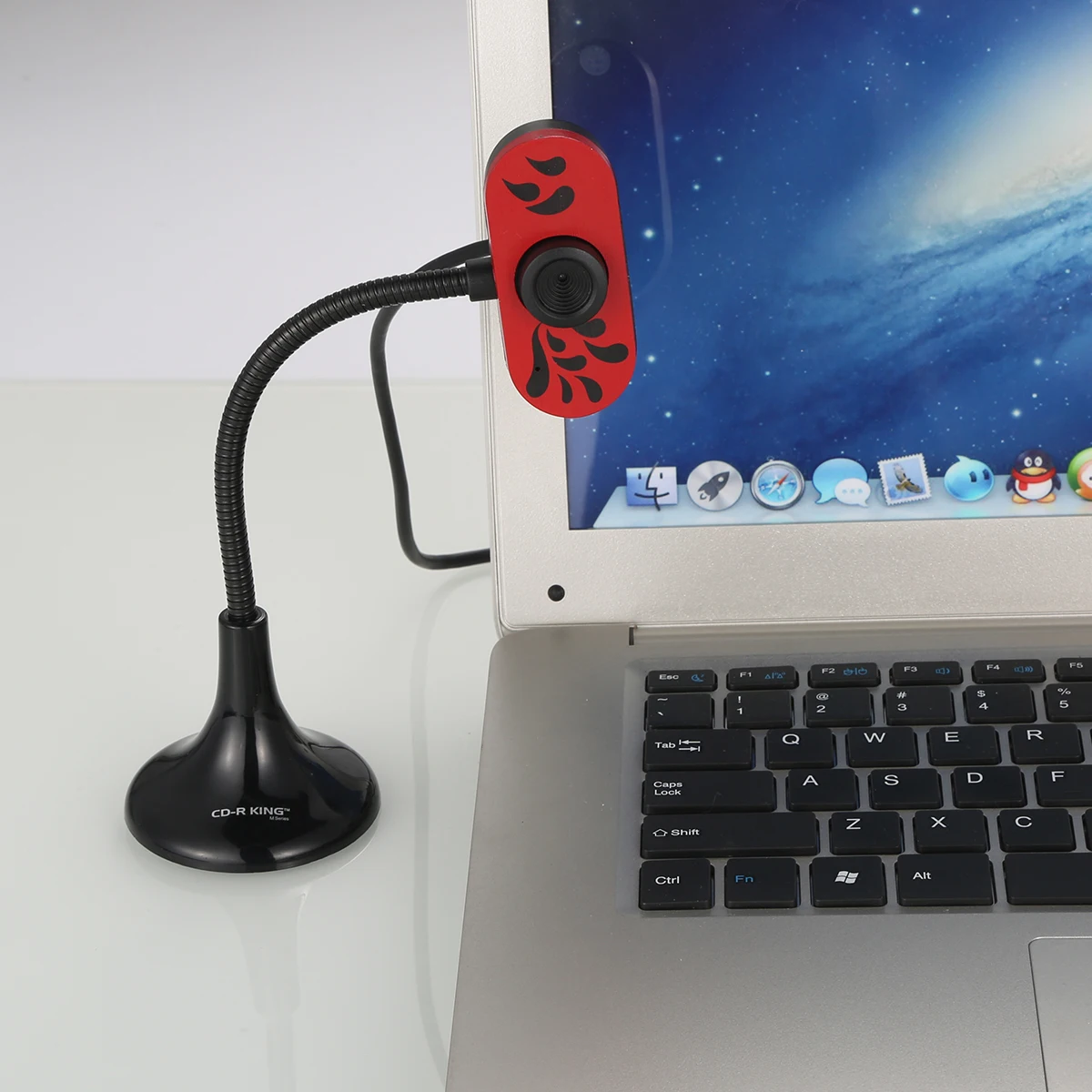 SOONHUA 480P Webcam Web Camera With Microphone Laptop Webcams Computer USB Web Cameras Flexible Hose 120fps Optical Lens 
SOONHUA 480P Webcam Web Camera With Microphone Laptop Webcams Computer USB Web Cameras Flexible Hose 120fps Optical Lens