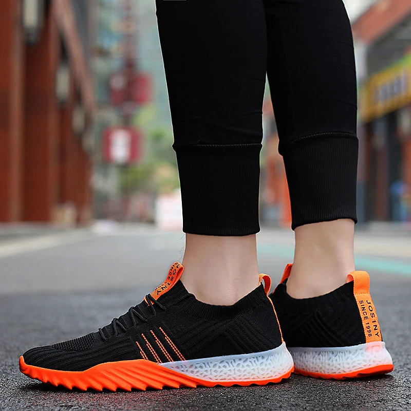Outdoor Sports Light Weight Running Shoes Women Sneakers Men Breathable Rubber High Quality Couple Sport Shoes Zapatos De Mujer
Outdoor Sports Light Weight Running Shoes Women Sneakers Men Breathable Rubber High Quality Couple Sport Shoes Zapatos De Mujer
