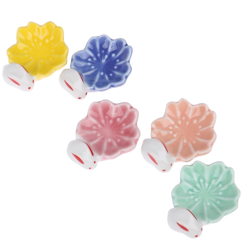 1pc Cute Rabbit Design Ceramic Cherry Blossom Chopsticks Stand Cherry Blossom Chopstick Rack Pen Holder Ceramic Craft
1pc Cute Rabbit Design Ceramic Cherry Blossom Chopsticks Stand Cherry Blossom Chopstick Rack Pen Holder Ceramic Craft