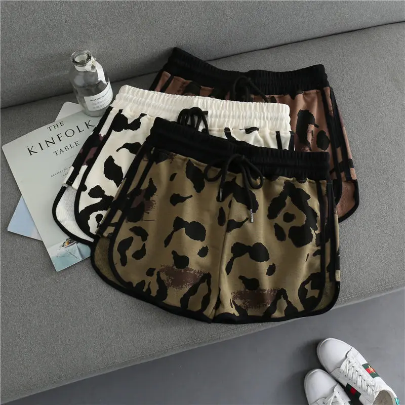 Leopard shorts women's Korean Summer High Waist Wide Leg Pants running fitness beach pants hot pants sports pants fashion
Leopard shorts women's Korean Summer High Waist Wide Leg Pants running fitness beach pants hot pants sports pants fashion