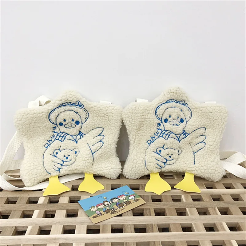 Lamb Fur Mini Bags Women Winter Cartoon Star Shoulder Bag 3D Dark Children Furry Bags for Winter
Lamb Fur Mini Bags Women Winter Cartoon Star Shoulder Bag 3D Dark Children Furry Bags for Winter