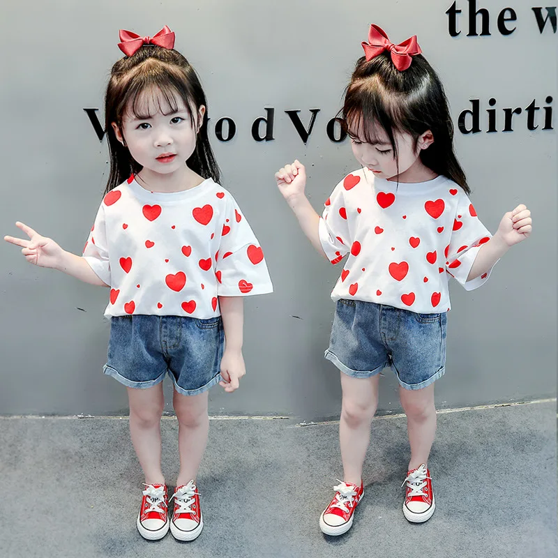 Rlyaeiz 1-6Y Baby Girls Clothing Sets Short Sleeve One Neck Heart Print Tops Tshirt Denim Shorts 2Pcs Girl Clothing Outfits Kids
Rlyaeiz 1-6Y Baby Girls Clothing Sets Short Sleeve One Neck Heart Print Tops Tshirt Denim Shorts 2Pcs Girl Clothing Outfits Kids
