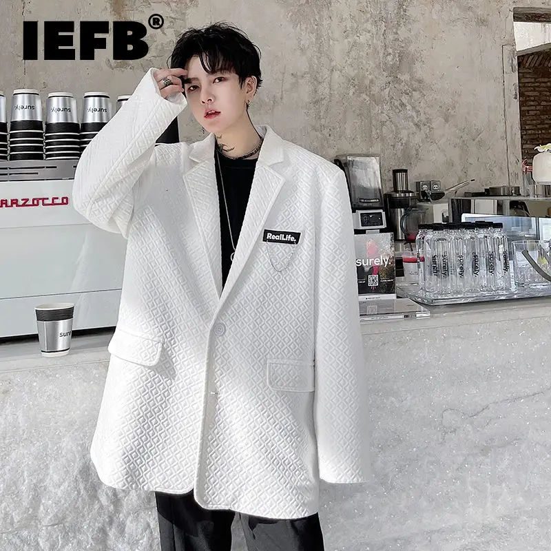 IEFB Light Luxury Niche Design Men's Suit Jackets With Chain 2021 Autumn New Waffle Pattern Solid Color White Blazer 9Y9234
IEFB Light Luxury Niche Design Men's Suit Jackets With Chain 2021 Autumn New Waffle Pattern Solid Color White Blazer 9Y9234
