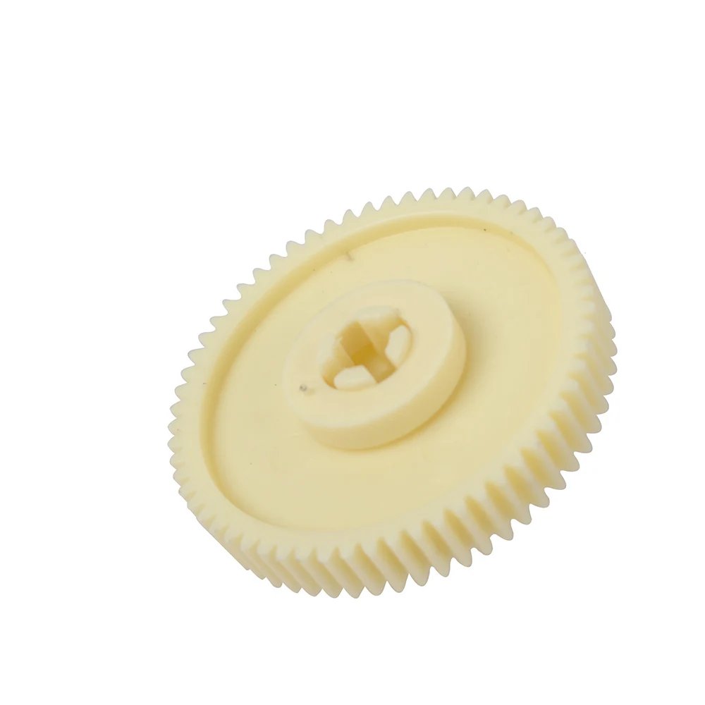 61T Spur Gear for Tamiya TT01 Chassis 51004 GB5 
61T Spur Gear for Tamiya TT01 Chassis 51004 GB5