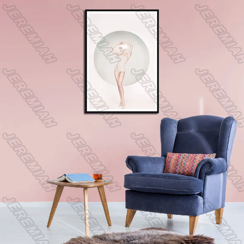 Sexy Beauty Holding a Rabbit Poster Nordic Style Wall Art Canvas Print Painting Modern Living Room Decoration
Sexy Beauty Holding a Rabbit Poster Nordic Style Wall Art Canvas Print Painting Modern Living Room Decoration
