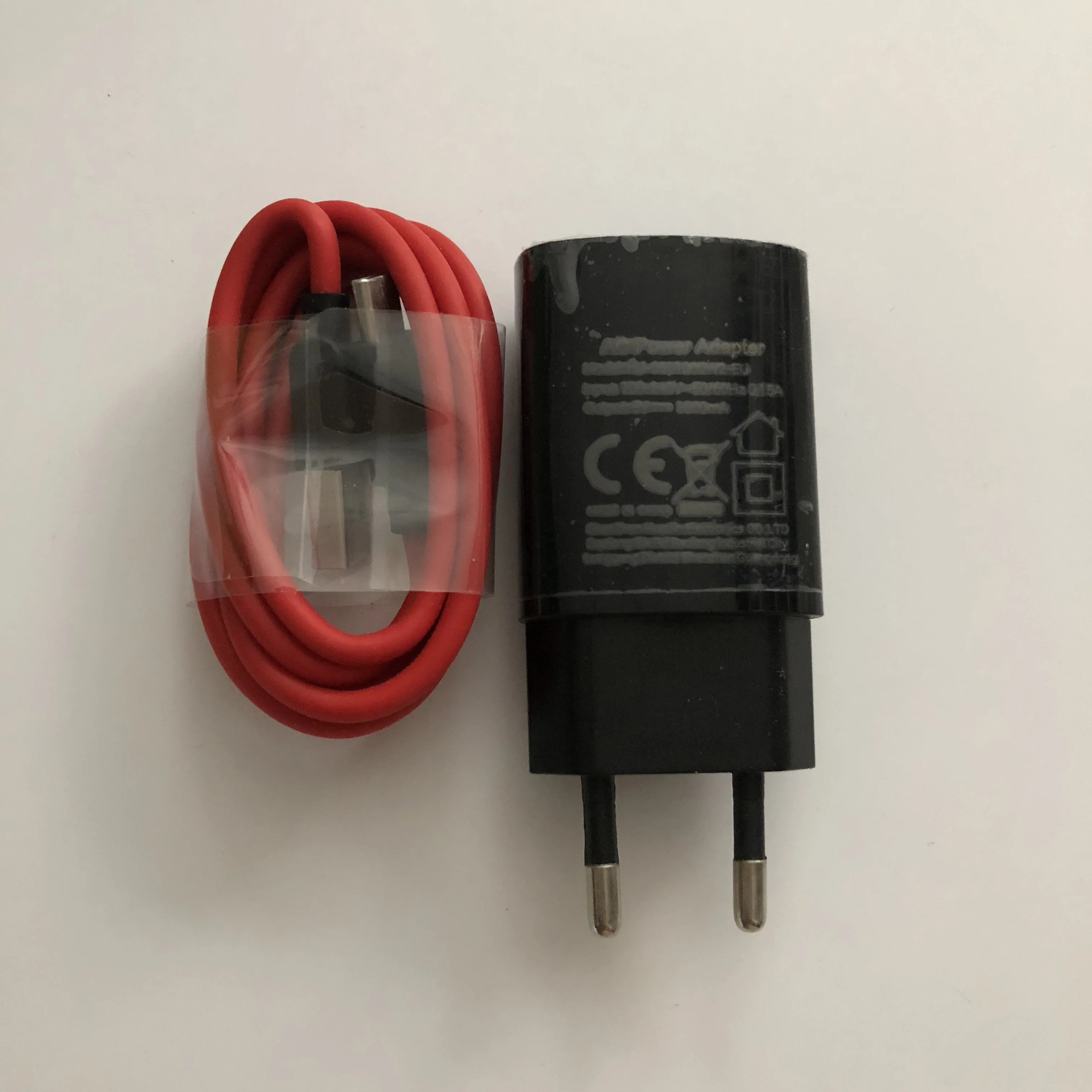 New Travel Charger + USB Type-C Cable For UMIDIGI Crystal MTK6737T 5.5 Inch 2.5D FHD 1920x1080 Smartphone
New Travel Charger + USB Type-C Cable For UMIDIGI Crystal MTK6737T 5.5 Inch 2.5D FHD 1920x1080 Smartphone