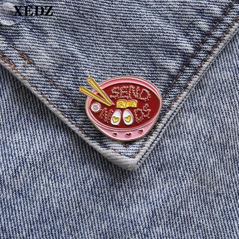 XEDZ cute pink tableware enamel pin egg noodle delicious lunch badge cartoon food funny clothes punk lapel brooch jewelry gift
XEDZ cute pink tableware enamel pin egg noodle delicious lunch badge cartoon food funny clothes punk lapel brooch jewelry gift