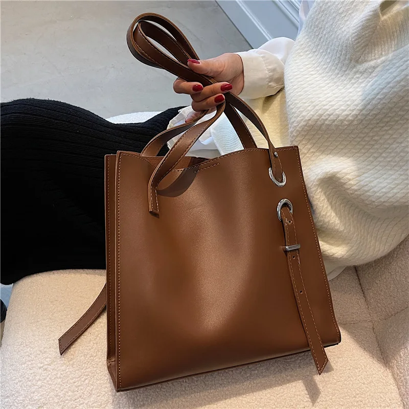 Pu Leather Women Handbags Fashion Ladies Large Capacity Shoulder Messenger Bags Designer Travel Female big Tote Bag bolsa brown
Pu Leather Women Handbags Fashion Ladies Large Capacity Shoulder Messenger Bags Designer Travel Female big Tote Bag bolsa brown