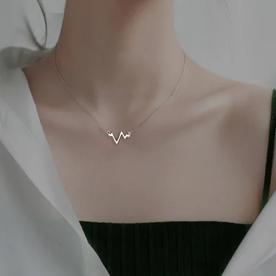 Necklace For Women's W Letter Light Luxury Niche English Clavicle Chain Cold Wind Simple Accessories 2021 New Tide Holiday Gifts
Necklace For Women's W Letter Light Luxury Niche English Clavicle Chain Cold Wind Simple Accessories 2021 New Tide Holiday Gifts