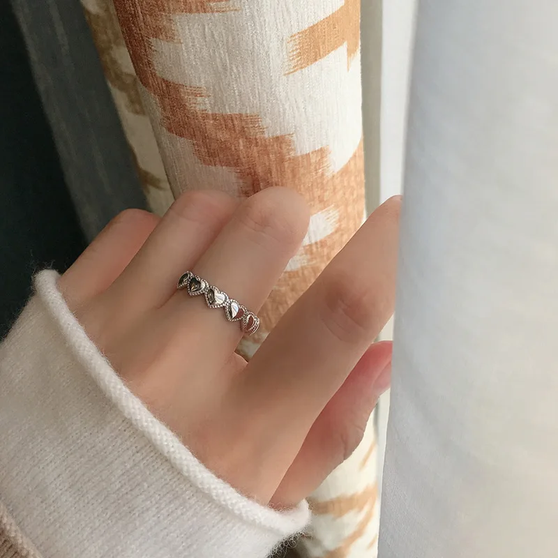 RAMOS Silver Colour Hollowed-out Heart Shape Open Ring Cute Fashion Love Jewelry For Women Young Girl Gifts Adjustable
RAMOS Silver Colour Hollowed-out Heart Shape Open Ring Cute Fashion Love Jewelry For Women Young Girl Gifts Adjustable