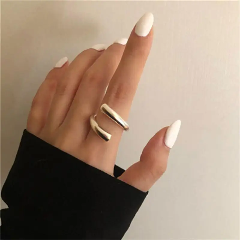 Simple Open Rings For Women Gold Color 2021 Fashion Korean Street Girl Wedding Rings Adjustable Knuckle Finger Jewelry Jewelry
Simple Open Rings For Women Gold Color 2021 Fashion Korean Street Girl Wedding Rings Adjustable Knuckle Finger Jewelry Jewelry