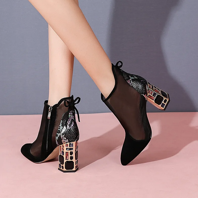 Spring and summer 2021 new patent leather sandals women's diamond high heels pointed thick heel net boots gauze
Spring and summer 2021 new patent leather sandals women's diamond high heels pointed thick heel net boots gauze