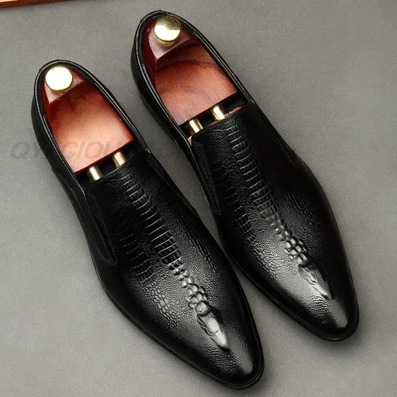 Black burgundy men pointed toe dress shoes Genuine Leather Oxford Shoes For Men Slip on Wedding business Brogues crocodile shoes
Black burgundy men pointed toe dress shoes Genuine Leather Oxford Shoes For Men Slip on Wedding business Brogues crocodile shoes
