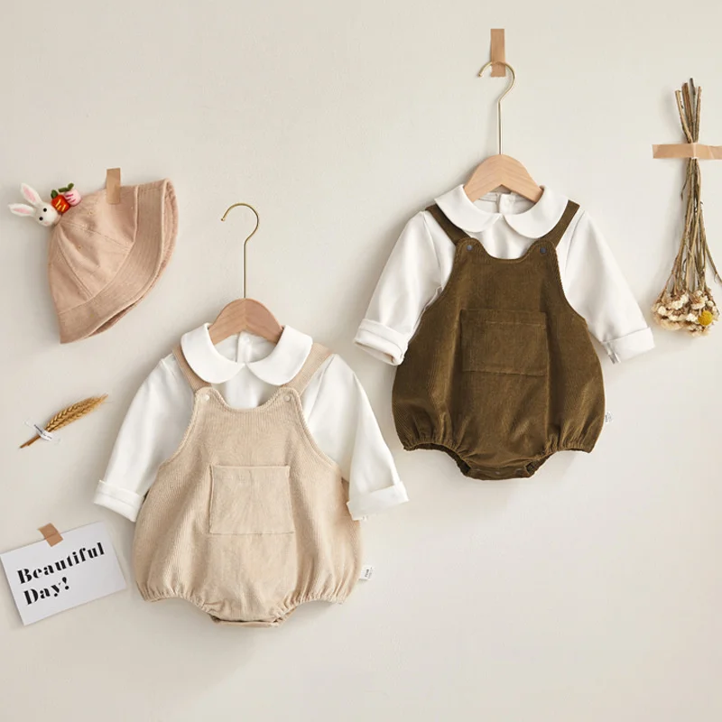 Fashion Baby Romper Children's Solid Color Sling Cotton Bodysuit Spring Newborn Girls Corduroy Triangle Baby Clothes Tracksuit
Fashion Baby Romper Children's Solid Color Sling Cotton Bodysuit Spring Newborn Girls Corduroy Triangle Baby Clothes Tracksuit