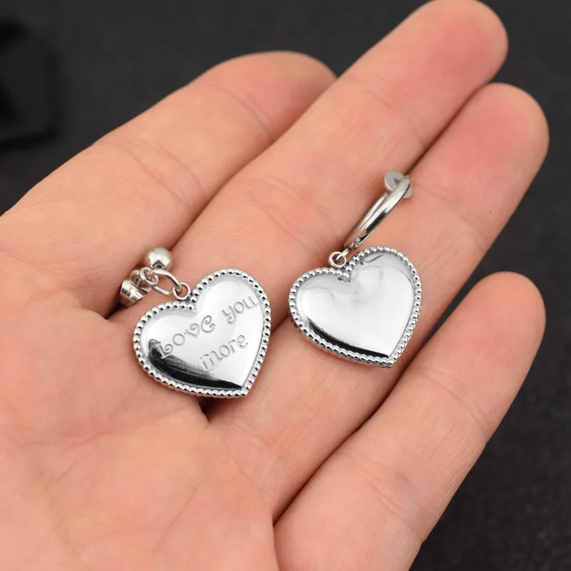 2021 New Love Heart Earrings Small and Beautiful Women Earrings Stainless Steel Small Ear Accessories Wholesale Cute Jewelry
2021 New Love Heart Earrings Small and Beautiful Women Earrings Stainless Steel Small Ear Accessories Wholesale Cute Jewelry
