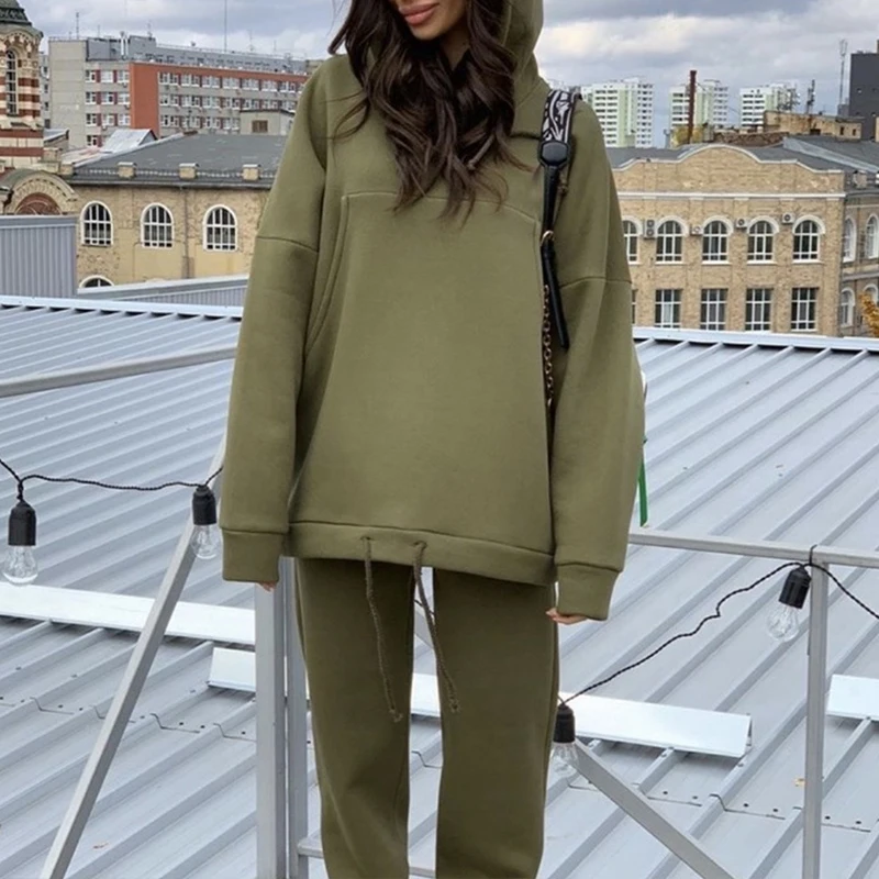 Casual Hooded Weatshirt Fashion Sports Suit Loose Long Sleeve Suit Autumn Winter Women 's Two Piece Set
Casual Hooded Weatshirt Fashion Sports Suit Loose Long Sleeve Suit Autumn Winter Women 's Two Piece Set
