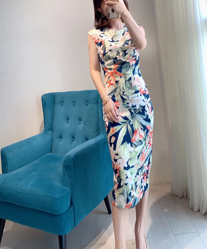 UK Fashion Elegant Floral Print Cap Sleeves Midi Dress Bodycon Hourglass Dress 2020 New Collections
UK Fashion Elegant Floral Print Cap Sleeves Midi Dress Bodycon Hourglass Dress 2020 New Collections