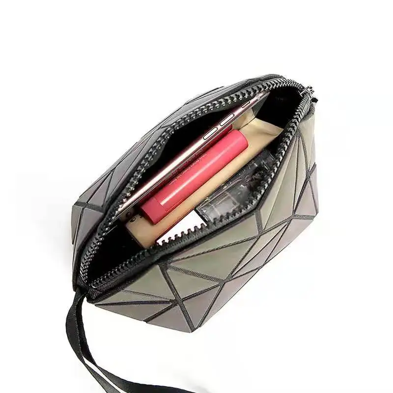 Women Cosmetic Bags Geometric Rhombus Female Cosmetic Make Up Bag For Girl Pouch Wash Travel Makeup Bag Organizer 
Women Cosmetic Bags Geometric Rhombus Female Cosmetic Make Up Bag For Girl Pouch Wash Travel Makeup Bag Organizer