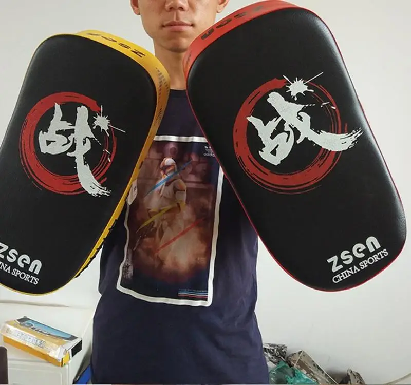 Punching Bag Boxing Pad Sand Bag Fitness Taekwondo Hand Kicking Pad PU Leather Training Gear Muay Thai Foot Target 
Punching Bag Boxing Pad Sand Bag Fitness Taekwondo Hand Kicking Pad PU Leather Training Gear Muay Thai Foot Target