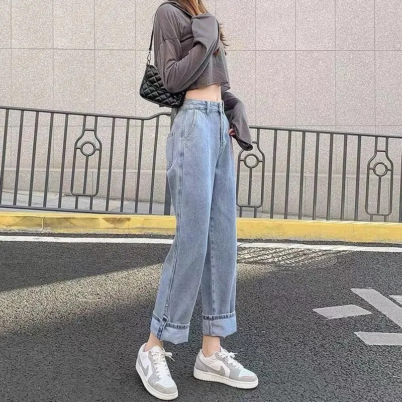Spring and autumn Korean version father pants female fat mm High Waist Wide Leg Pants female student loose and thin straight
Spring and autumn Korean version father pants female fat mm High Waist Wide Leg Pants female student loose and thin straight
